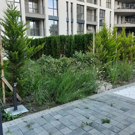Sarafovo Cosy With Garden Close To The Beach * ブルガス