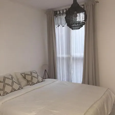 Sarafovo Cosy With Garden Close To The Beach ブルガス